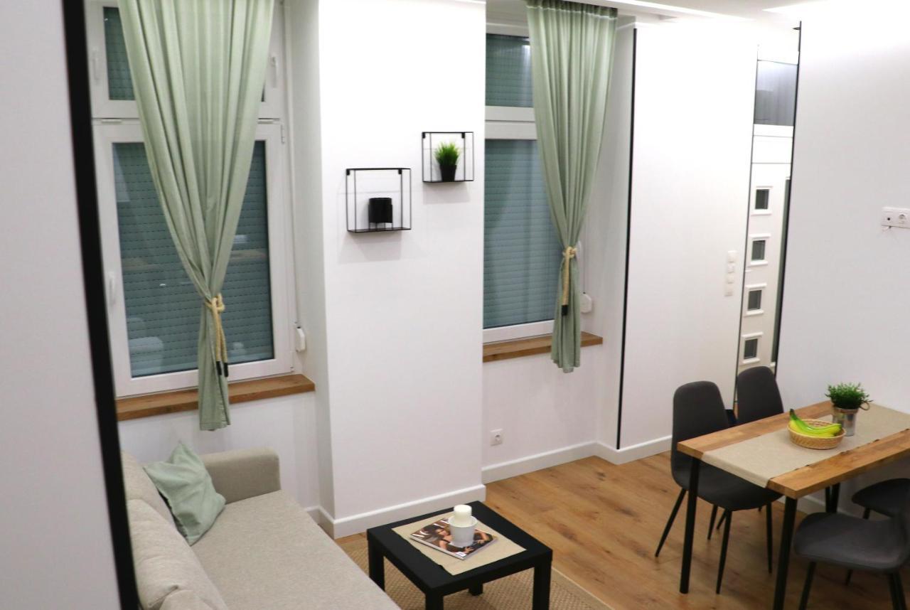 Sipsix Apartment - Modern 2 Bedroom Newly Renovated Flat With Ac In Budapest City Centre Kültér fotó